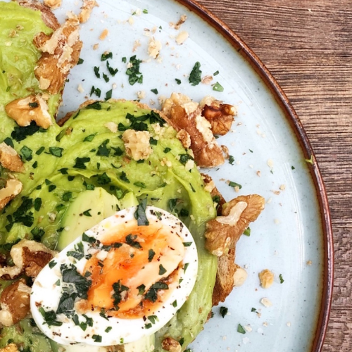 Selection of Banting-friendly low-carb foods and groceries available at Onelife Health